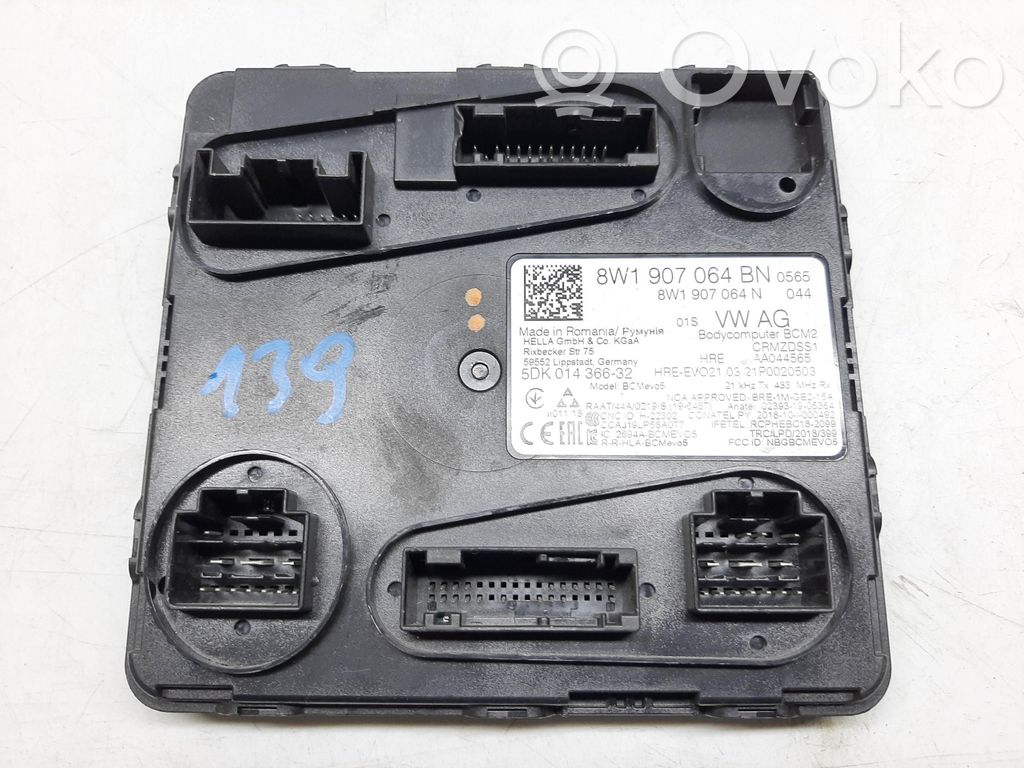 Audi A4 S4 B9 8W Moduł / Sterownik komfortu 