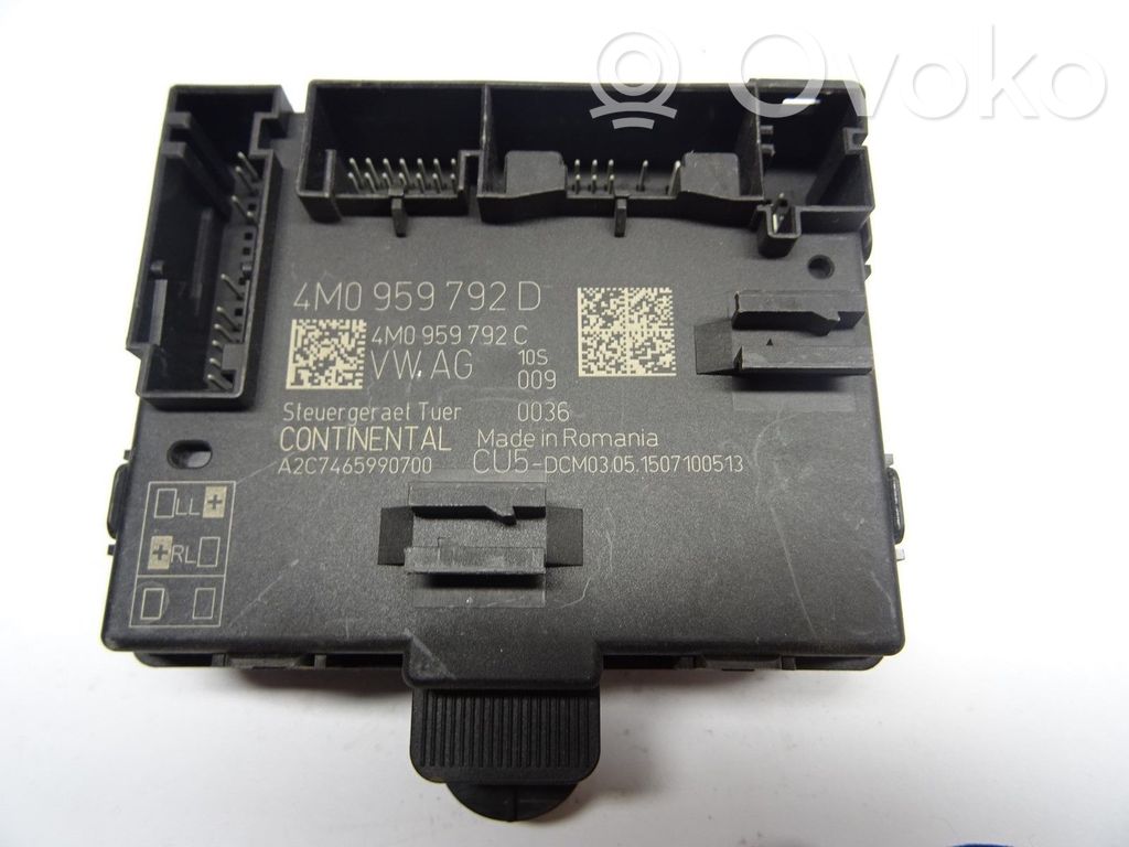 Audi Q7 4M Door control unit/module 