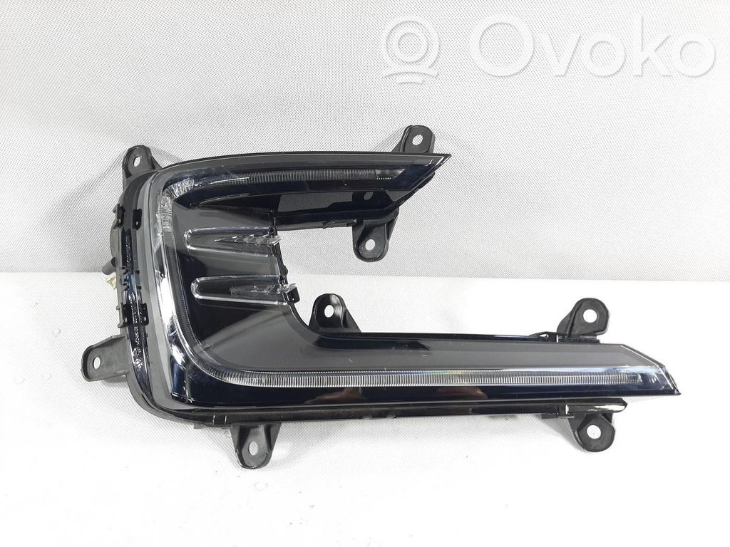 Volkswagen PASSAT B8 Faro delantero LED diurno 