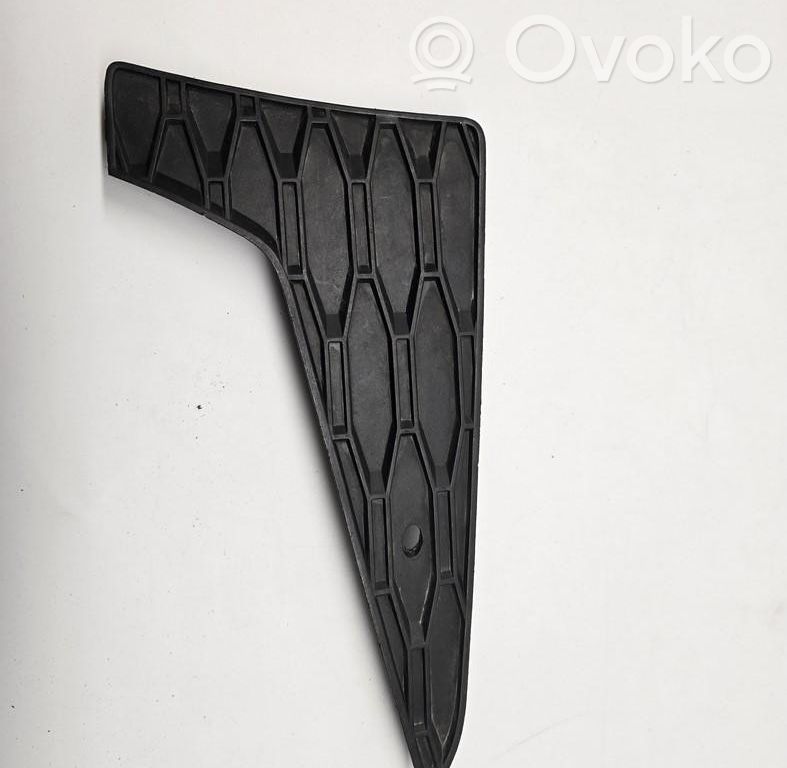 Seat Leon (5F) Rejilla inferior del parachoques delantero