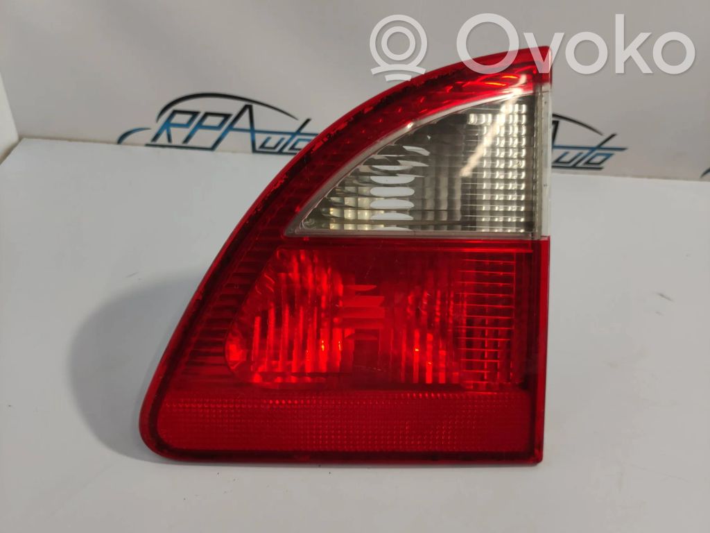 Rear/tail lights   YM2113A602AB,2NR964365026