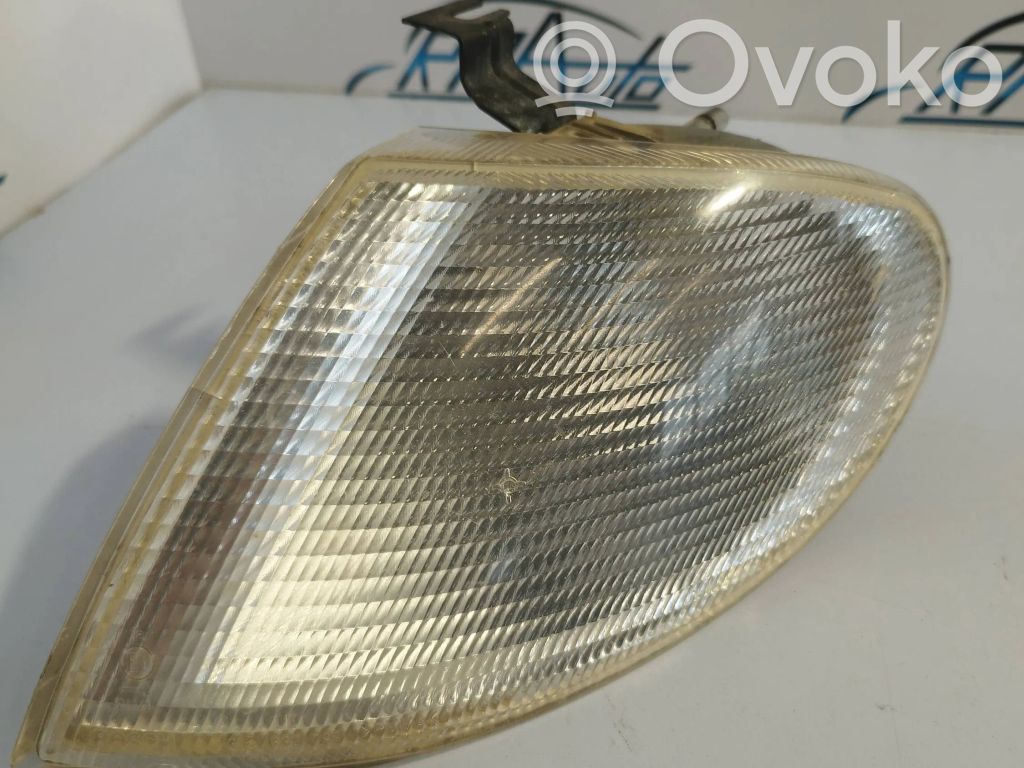 Volkswagen Sharan Front indicator light 