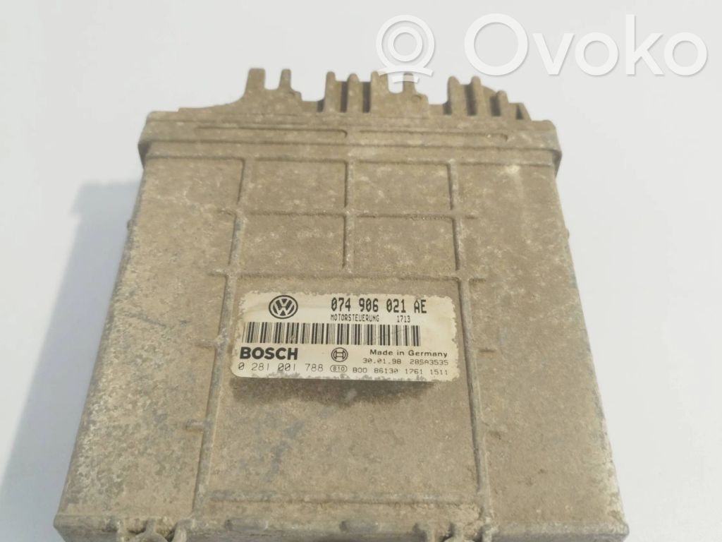 Volkswagen II LT Engine control unit/module 