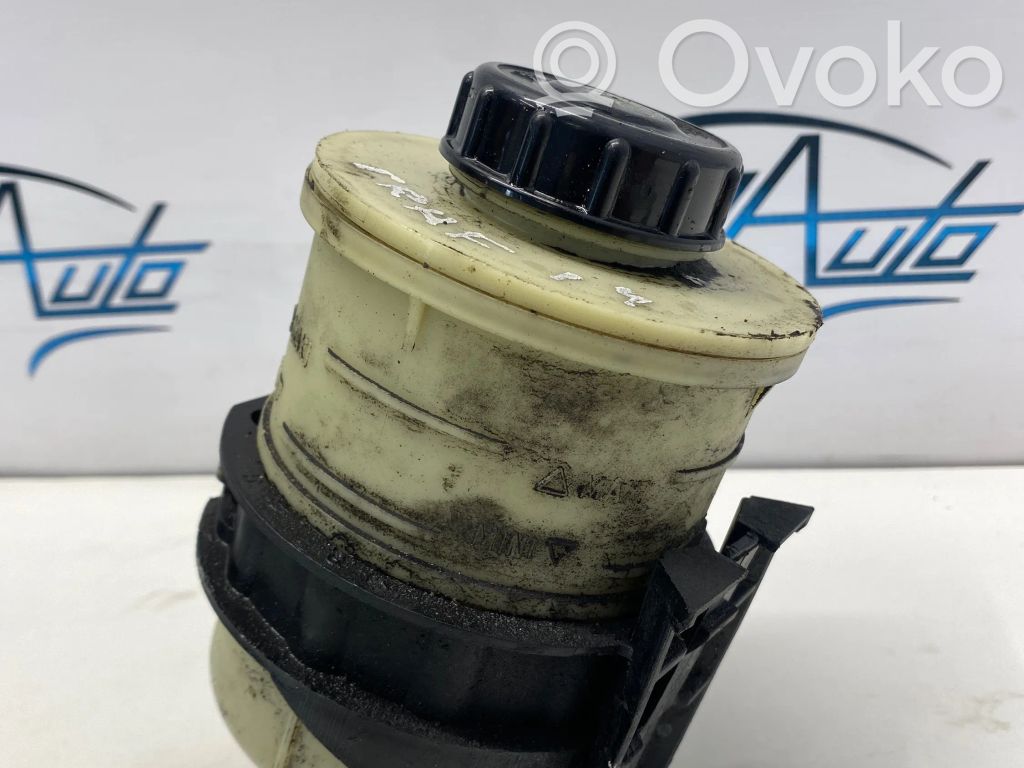 Ohjaustehostimen nestesäiliö   7700840252,PA66GF30