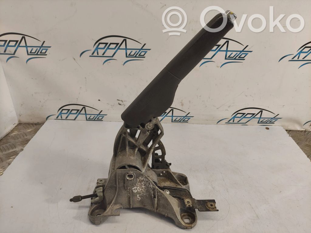 Volkswagen Golf V Frein à main / assemblage du levier 
