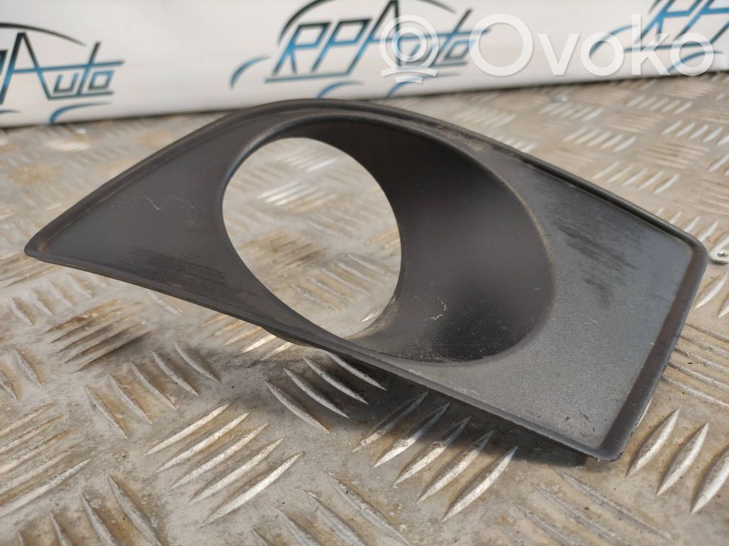 Ford Galaxy Front fog light trim/grill 