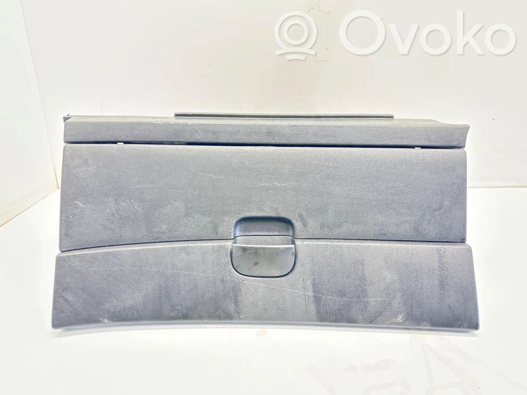 Nissan Qashqai Juego guantera 