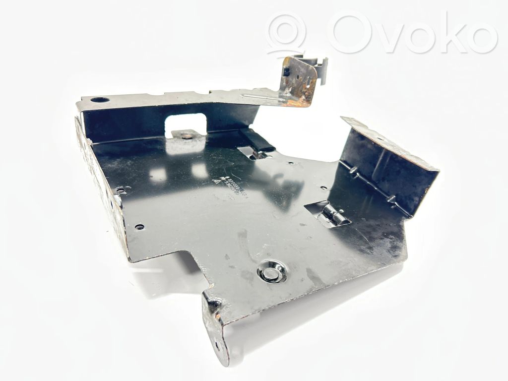 Renault Trafic II (X83) Engine control unit holder 