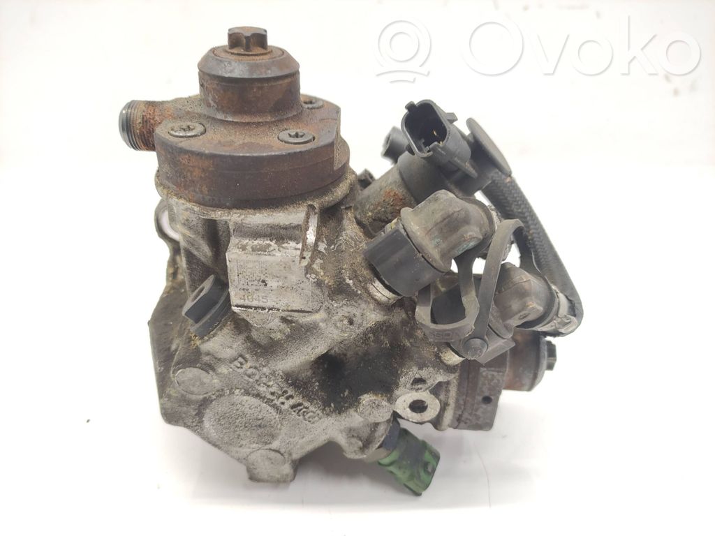 Volvo V70 Fuel injection high pressure pump 