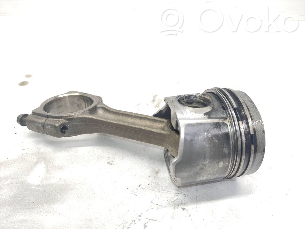 Piston   7701476499,7701476250,F9Q760