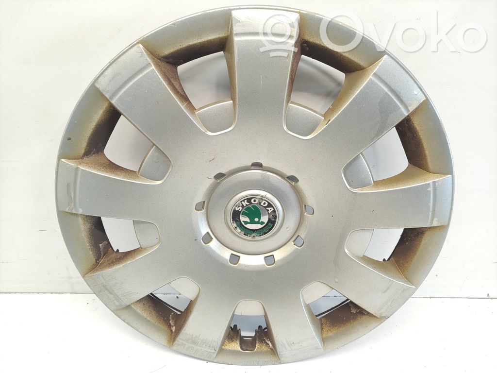 Kołpaki oryginalne R16   3T0601147,CDB800001,3T0601147MHB