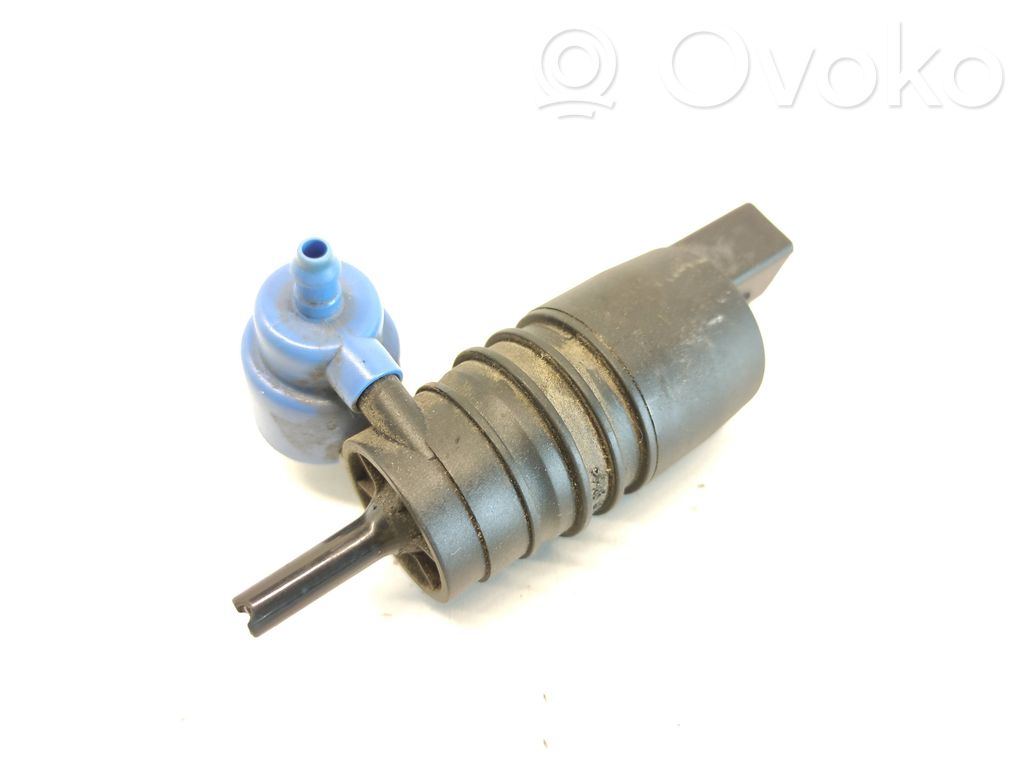Windscreen/windshield washer pump   E13021168,107819