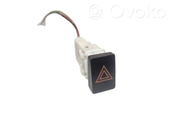 Nissan Qashqai Hazard light switch 