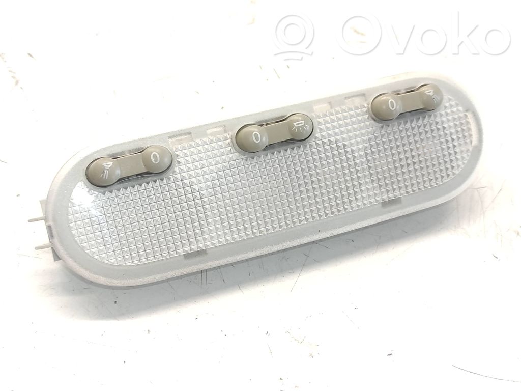 Nissan Qashqai Front seat light 