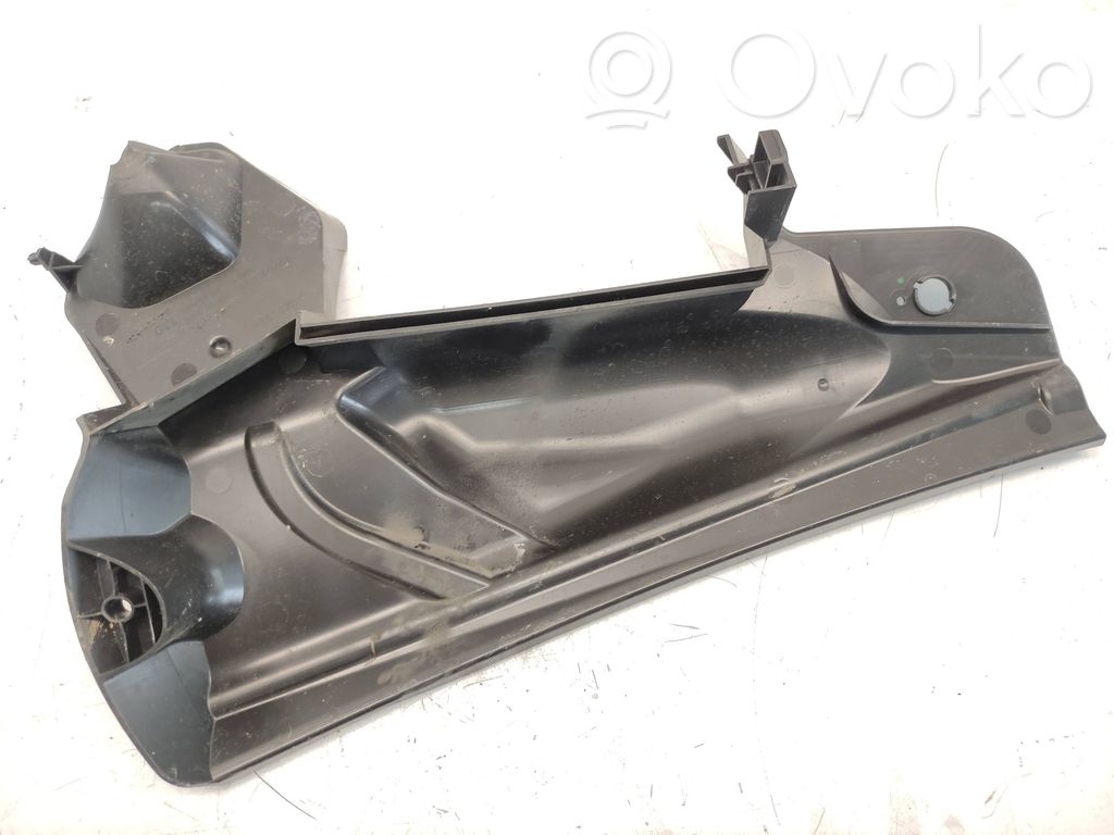 BMW 1 F20 F21 Inne części komory silnika 