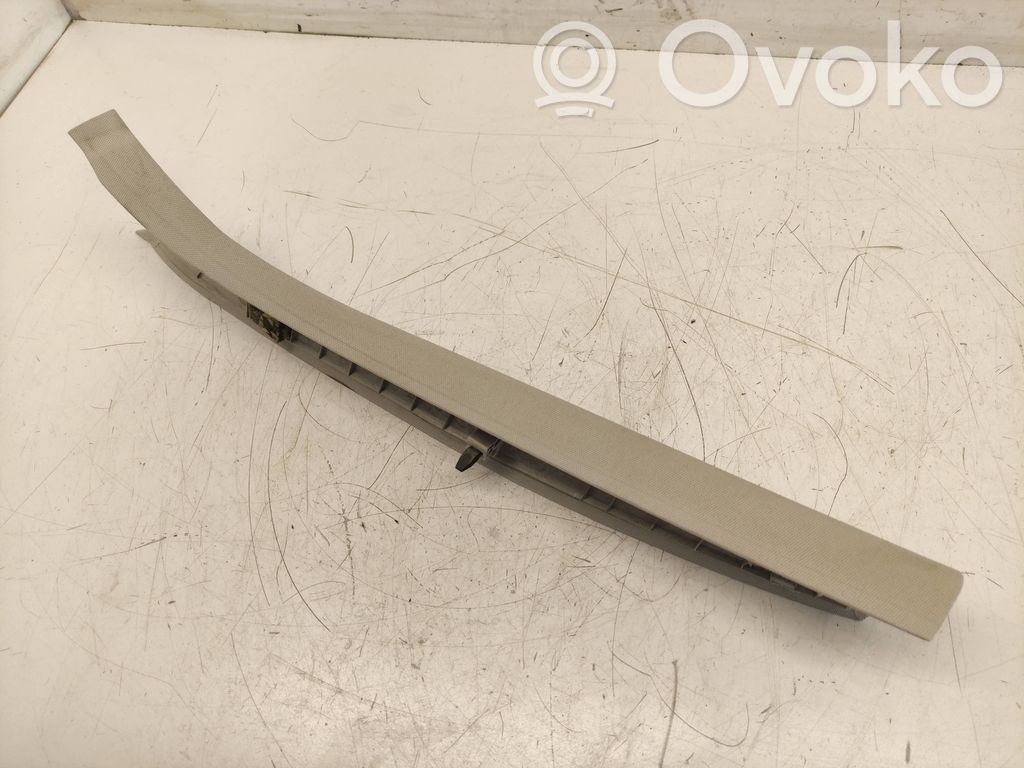 Osłona słupka szyby przedniej / A   A2056907604,A047563,APUW205F,APUW205E