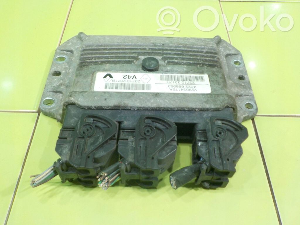 Dacia Sandero II Engine control unit/module 