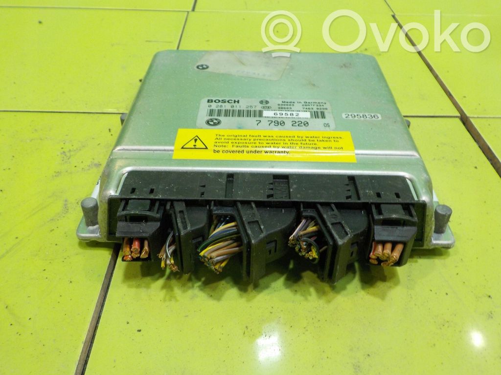 BMW X5 E53 Engine control unit/module 