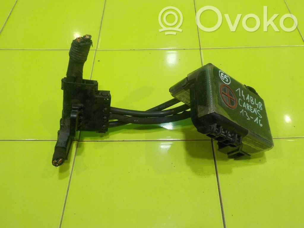 KIA Carens III Central body control module 