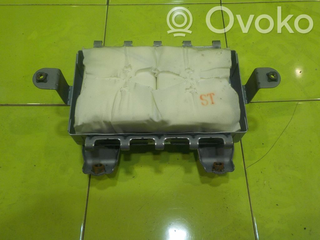 Suzuki SX4 Passenger airbag 