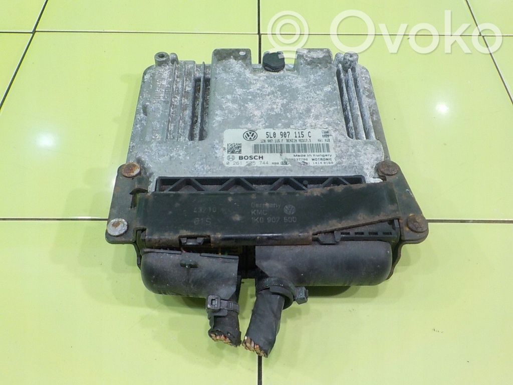 Skoda Yeti (5L) Engine control unit/module 