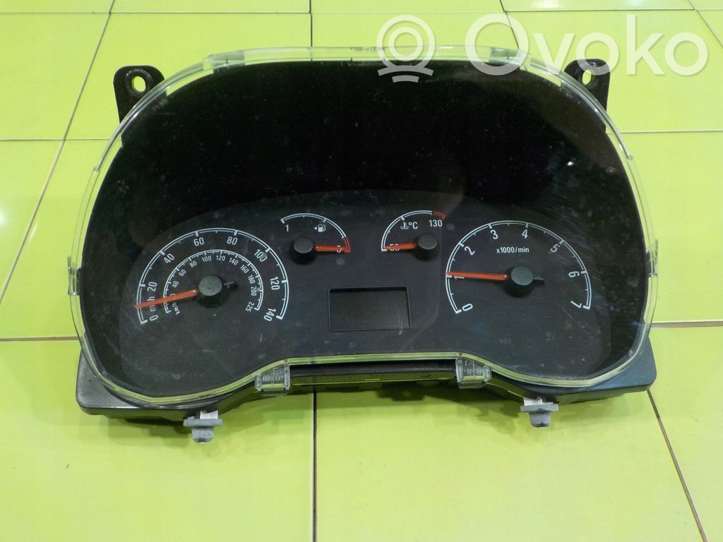Opel Combo D Spidometrs (instrumentu panelī) 