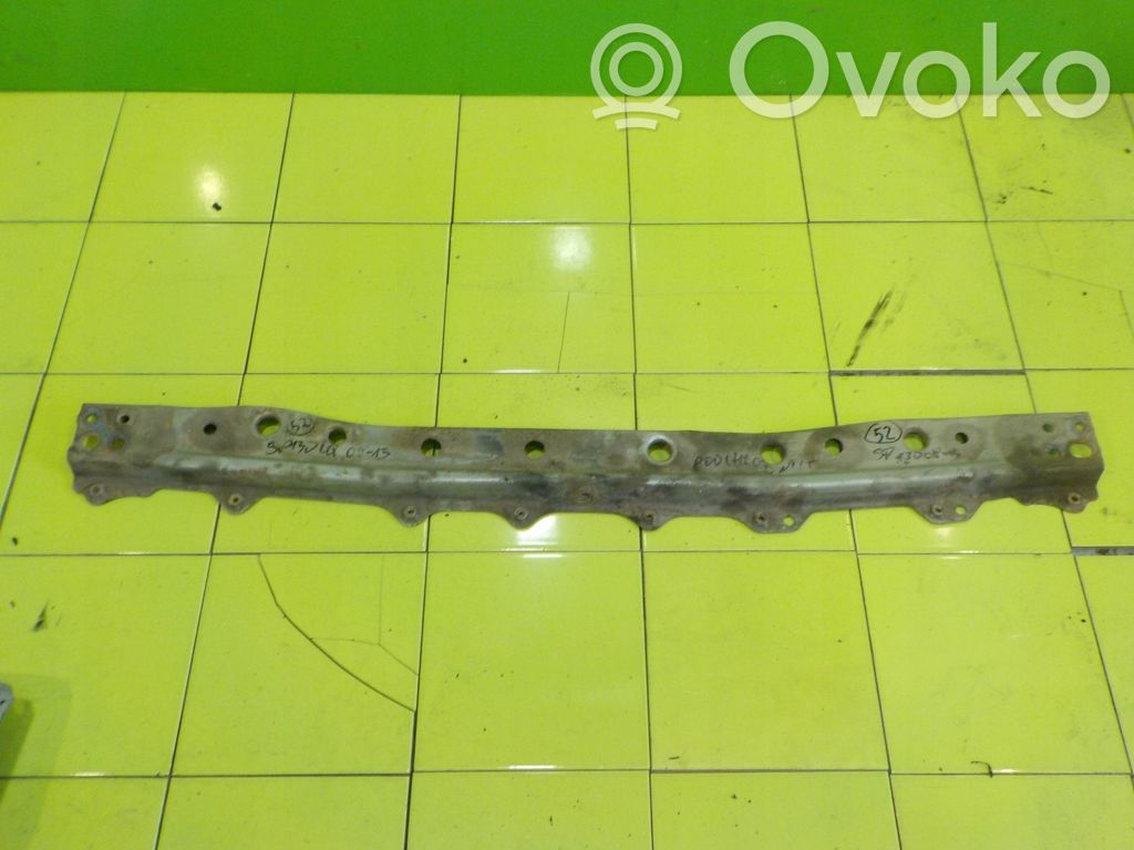 Toyota iQ Priekinis sustiprinimas bamperio 