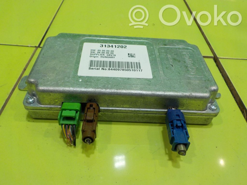 Volvo V60 Sound amplifier 