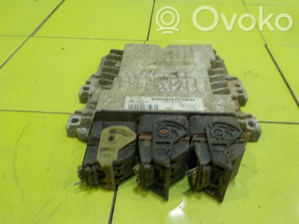 Ford Focus Engine control unit/module 