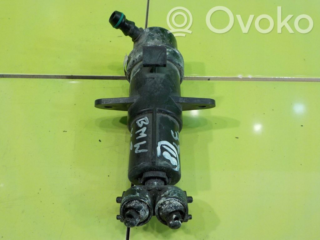 BMW X3 E83 Headlight washer pump 