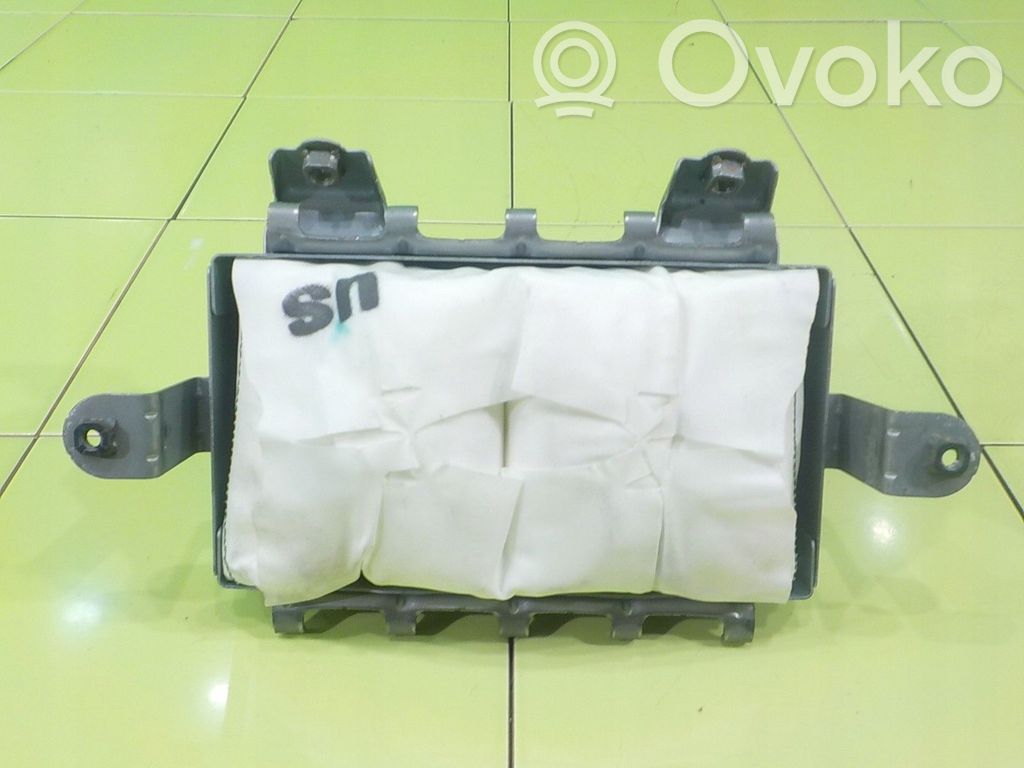 Suzuki SX4 Vairo oro pagalvė 