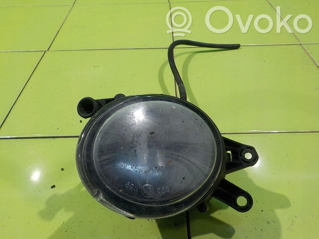 Volvo C70 Miglas lukturis priekšā 