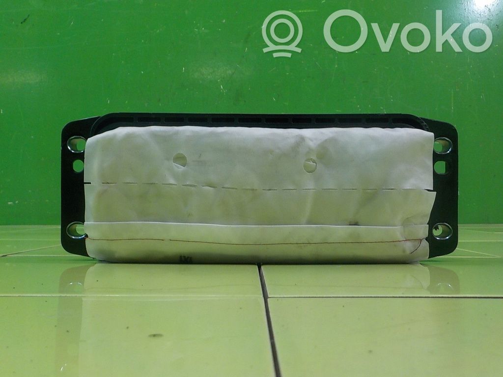 Volkswagen Polo IV 9N3 Keleivio oro pagalvė 