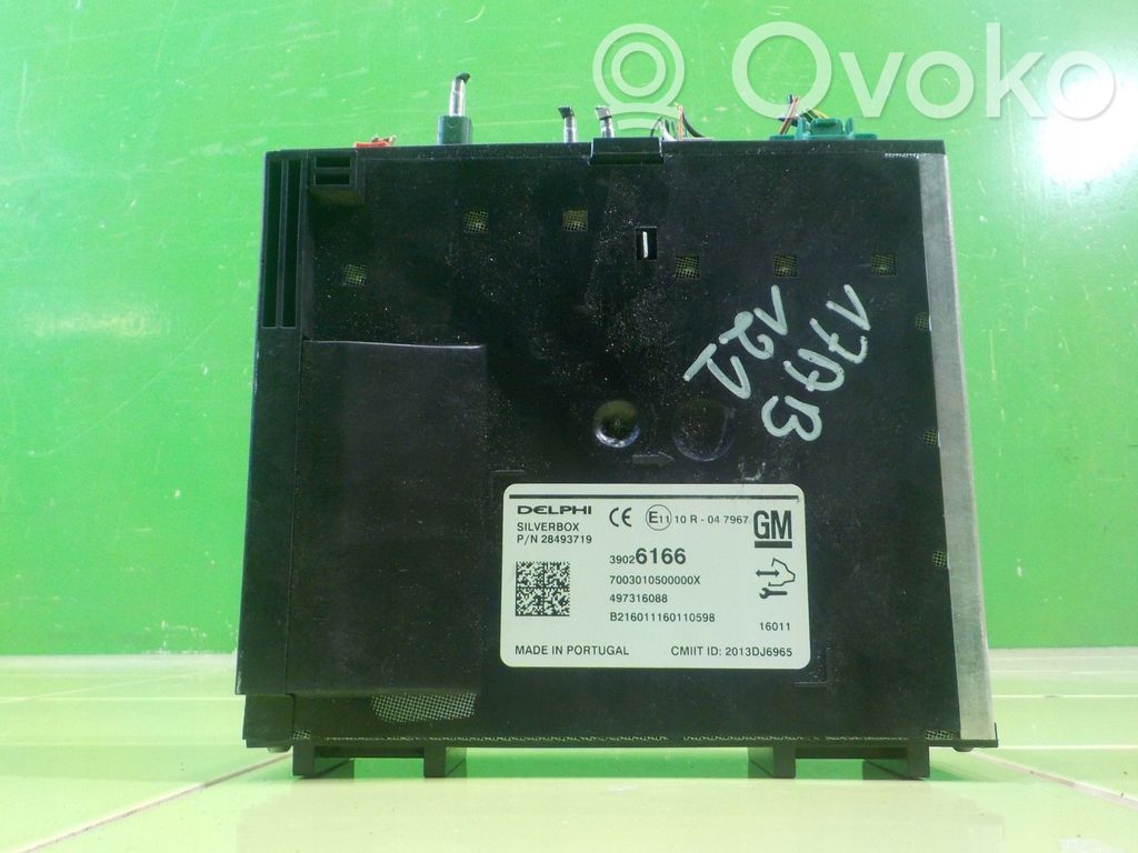 Opel Astra K Central body control module 
