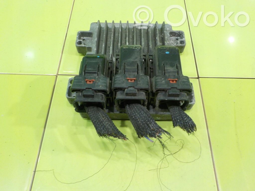 Opel Corsa E Variklio valdymo blokas 