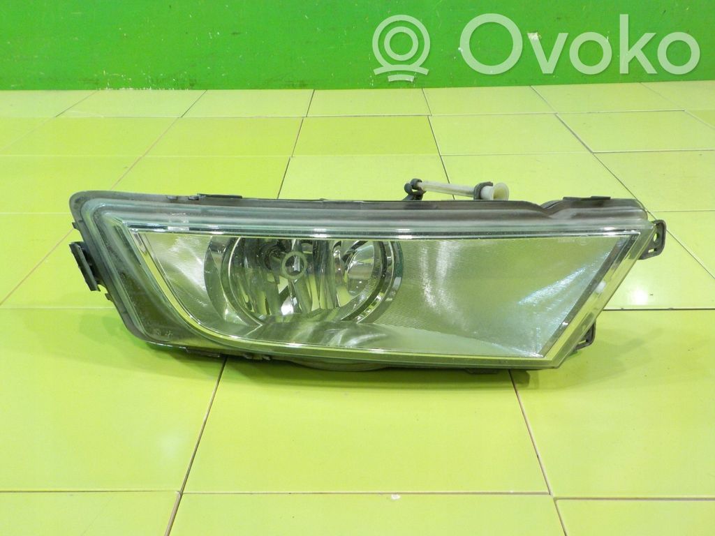Skoda Octavia Mk3 (5E) Miglas lukturis priekšā 