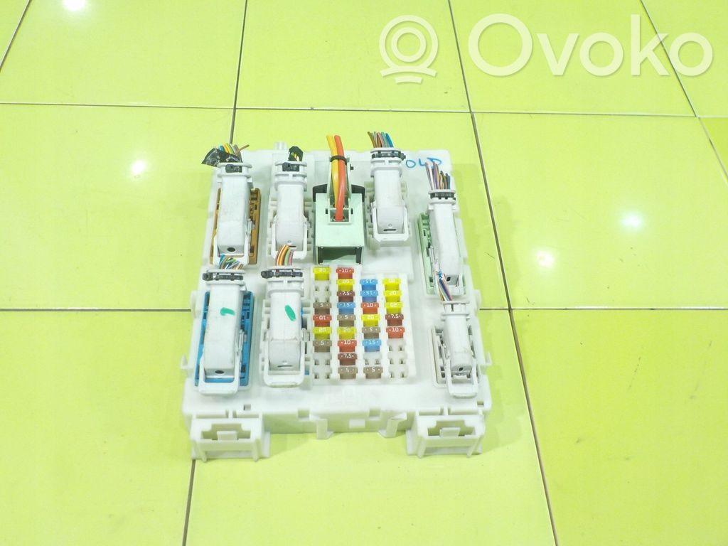 Ford C-MAX II Fuse box set 