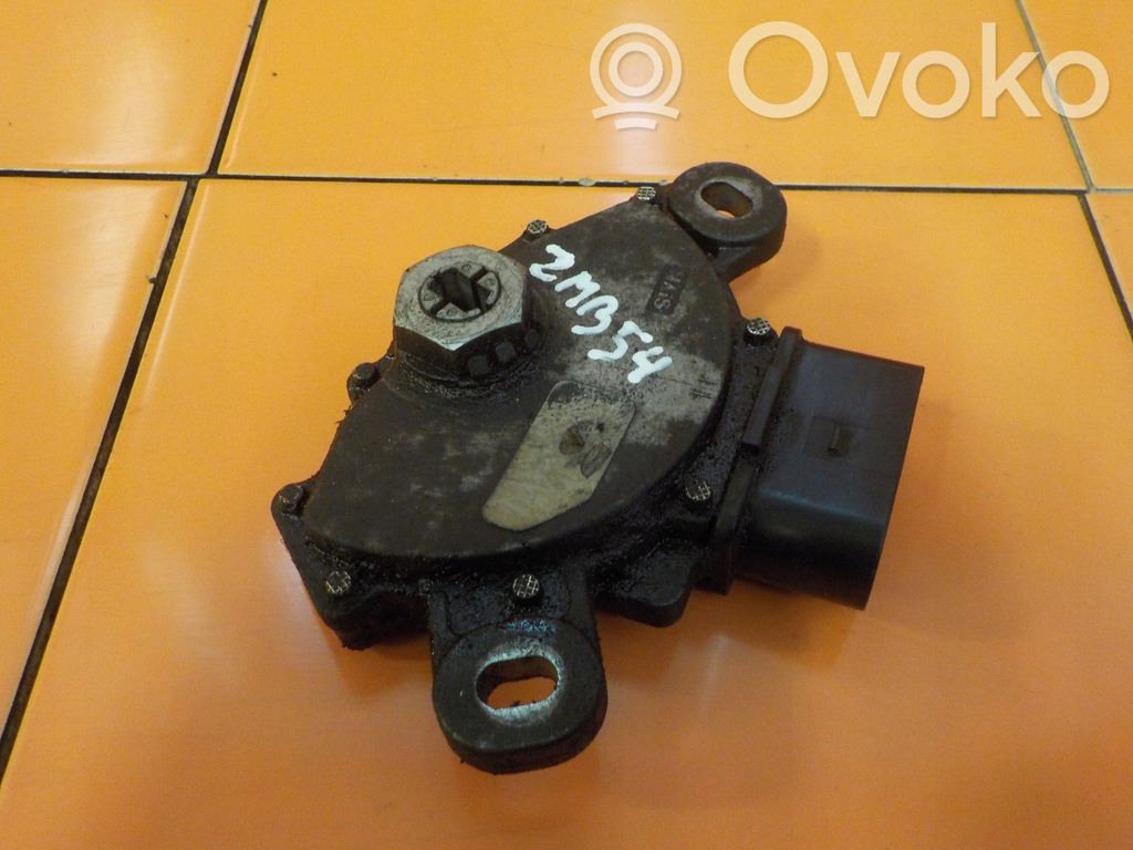 Volkswagen Touareg I Torque split ecu control unit/module 