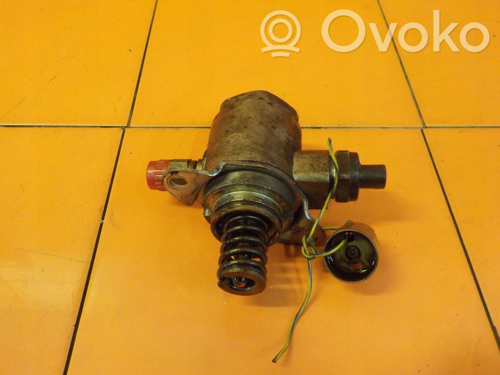 Audi A4 S4 B8 8K In-tank fuel pump 