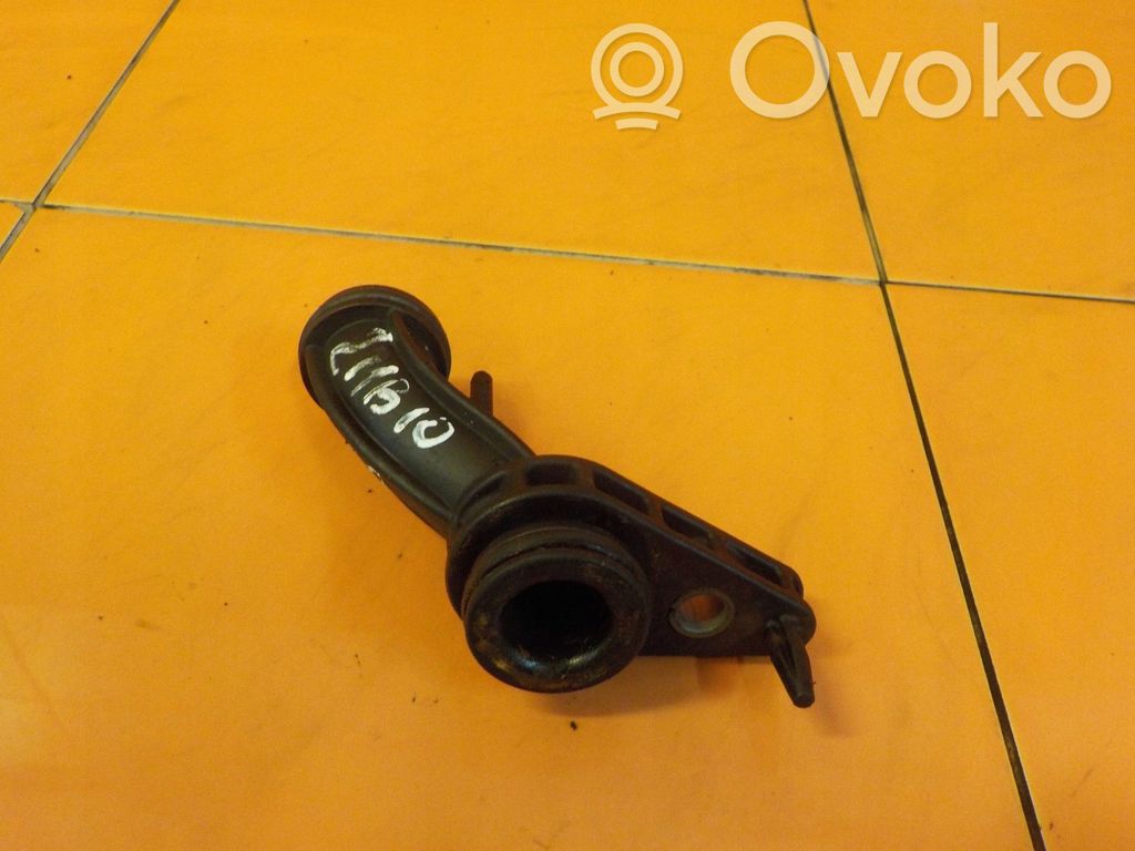 Engine coolant pipe/hose   2MB10