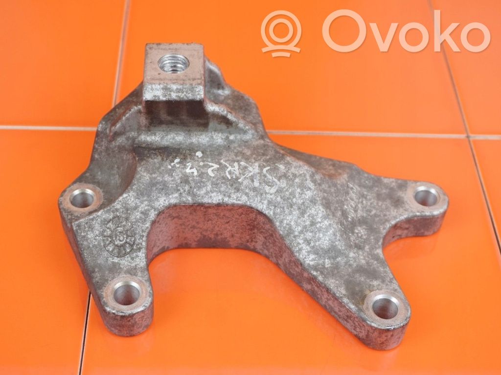 Ford Focus Pārnesumkārbas stiprinājuma kronšteins 