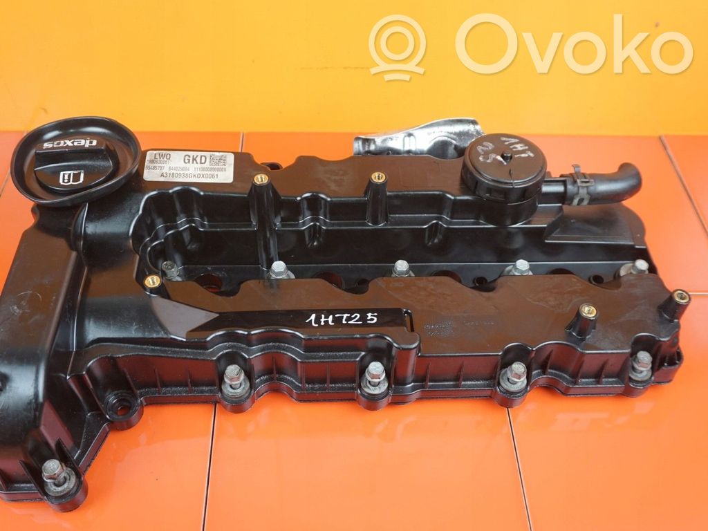 Opel Astra K Vārstu vāks 