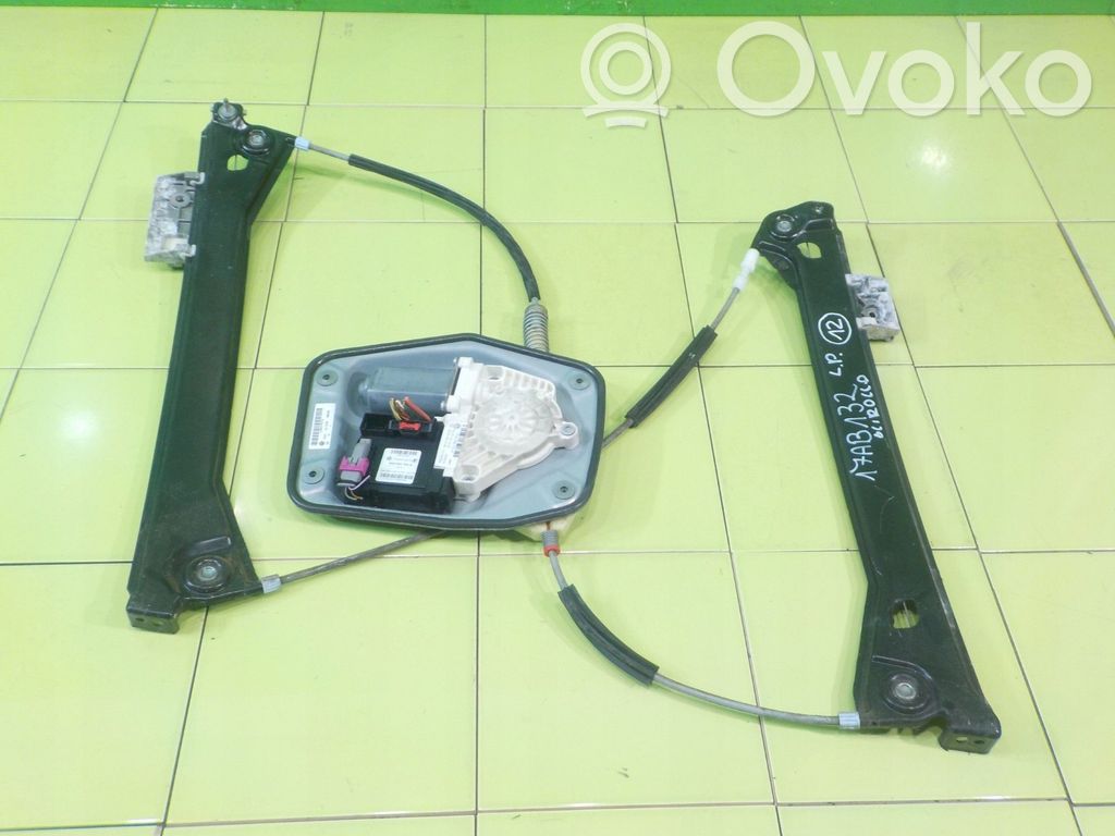 Volkswagen Scirocco Alzacristalli della portiera anteriore con motorino 