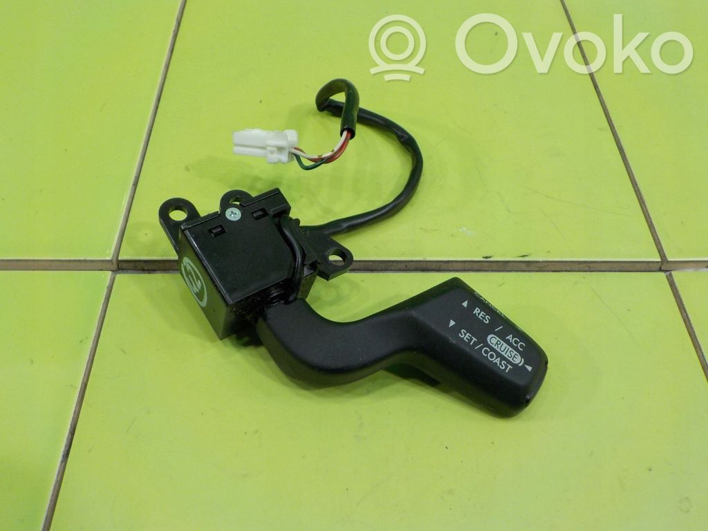 Subaru B9 Tribeca Sonstige Schalter / Griffe / Umschalter 