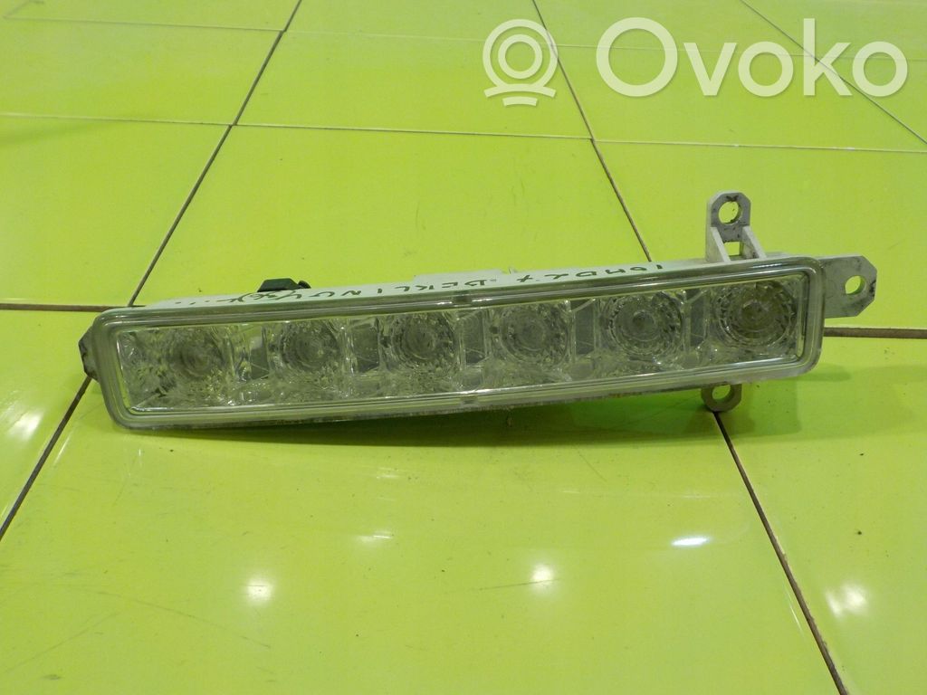 Etusumuvalo   PRZOD,DRL,16AB27,36