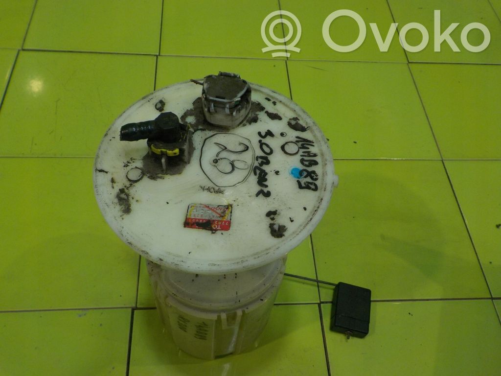 Lexus RX 300 Pompă combustibil în rezervor 