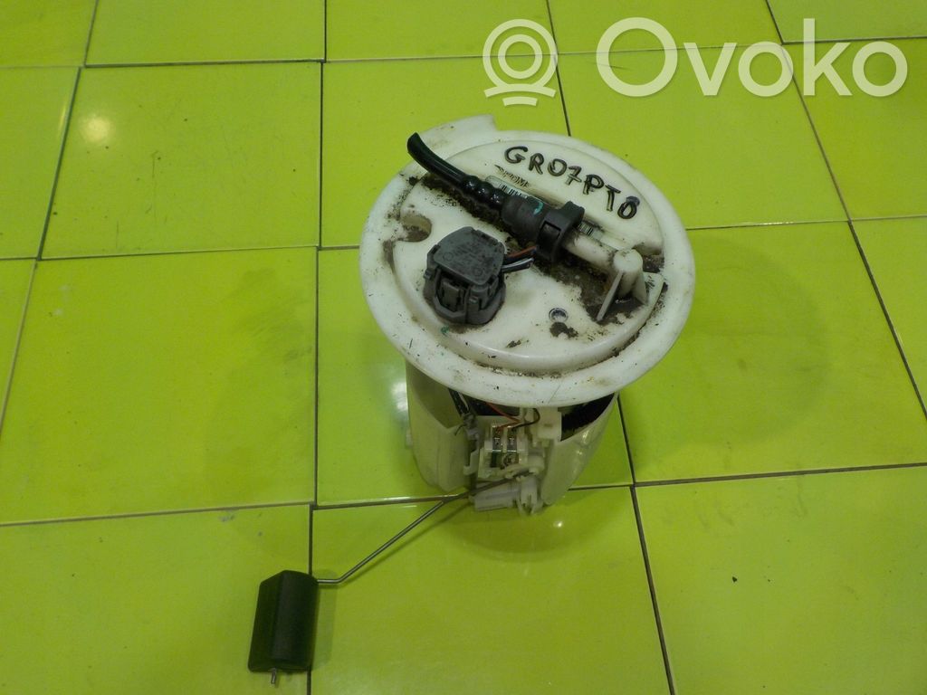 Bomba interna de combustible   SP210