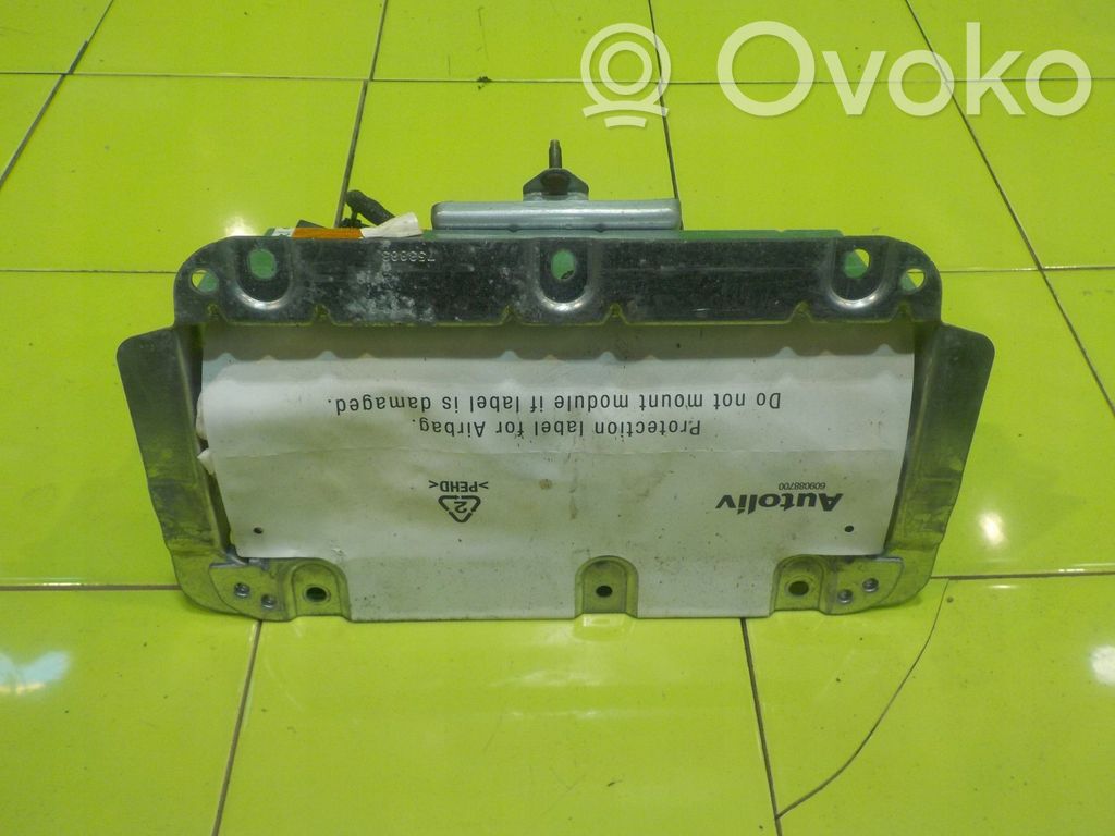 Land Rover Freelander 2 - LR2 Keleivio oro pagalvė 