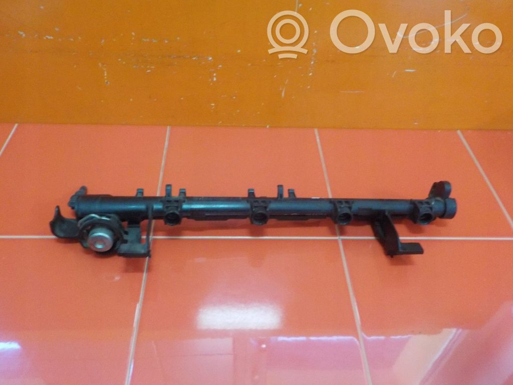 Ford B-MAX Degvielas caurulīte (-es) 