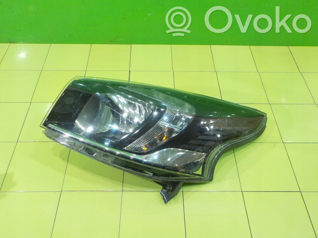 Lampa przednia   93867962,260609758R,PRZOD,XP65
